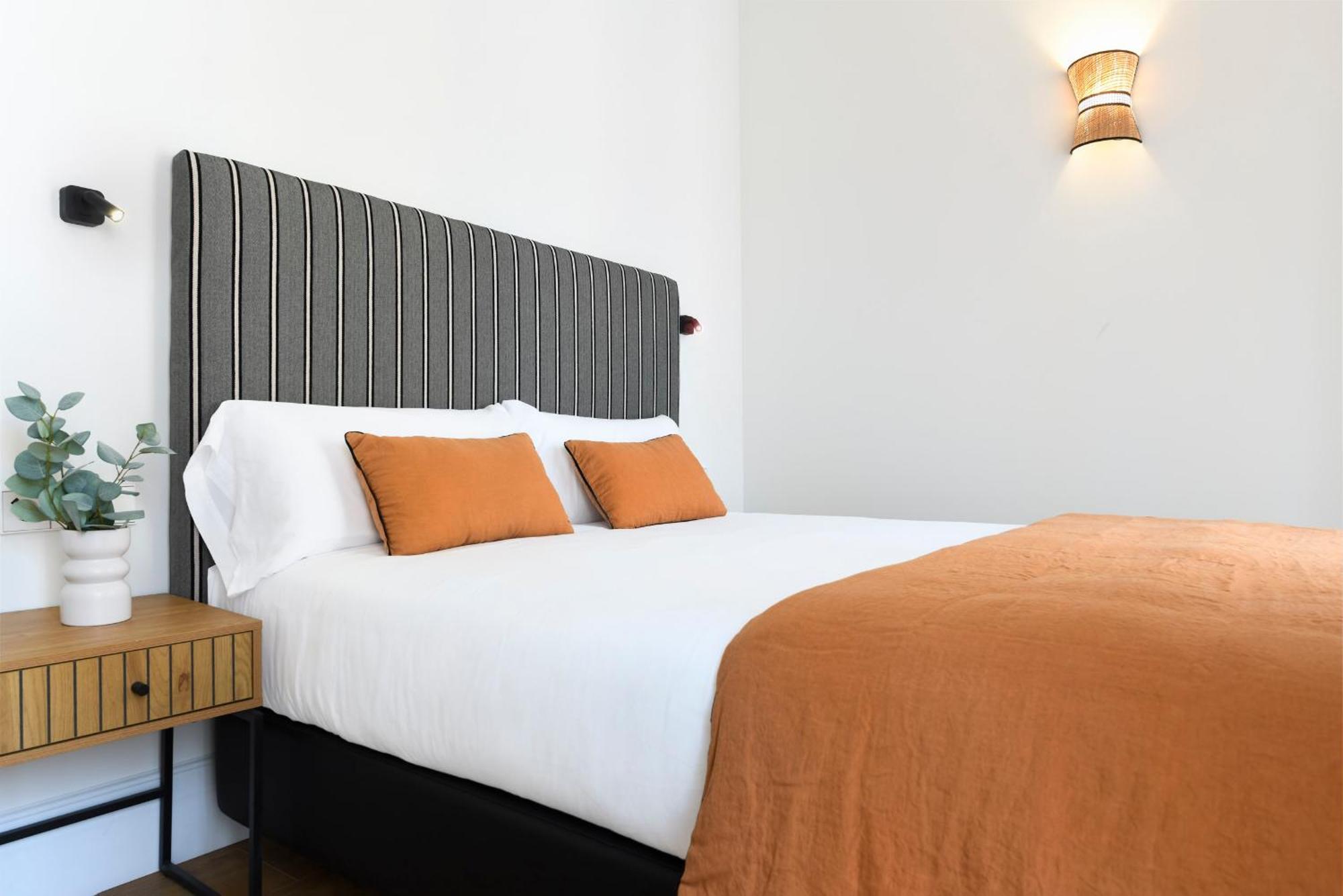 Magno Apartments Pureza Seville Ngoại thất bức ảnh
